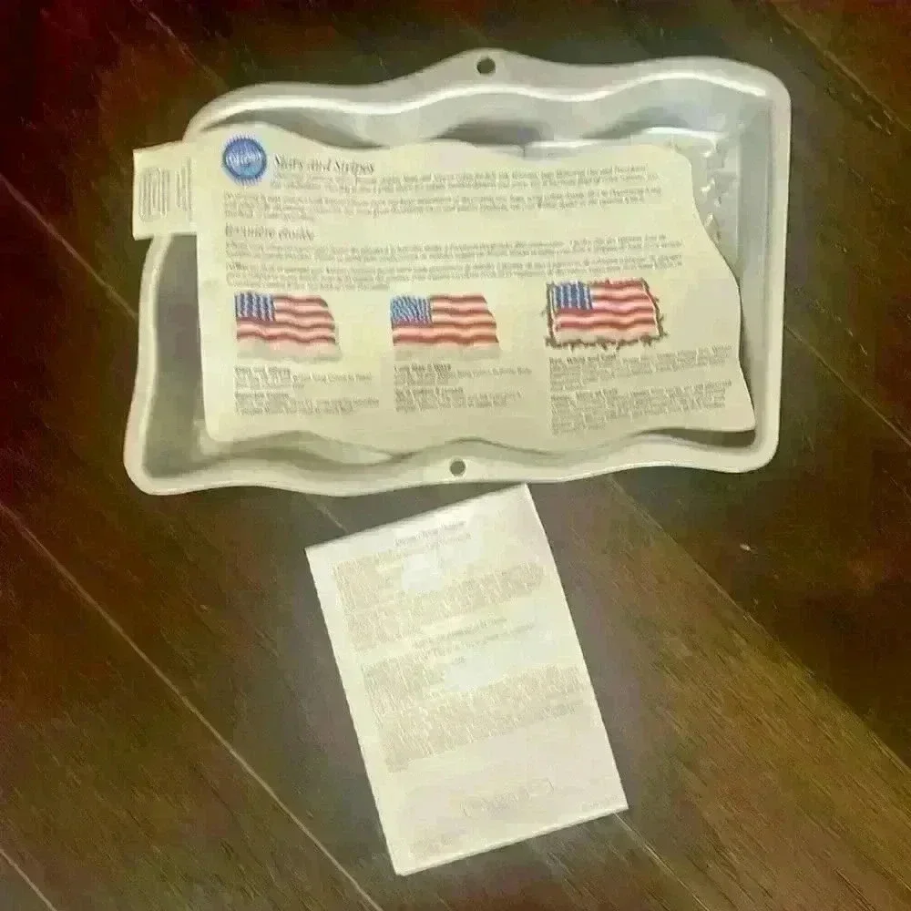 Wilton Stars and Stripes Cake Pan with Instruction Booklet
